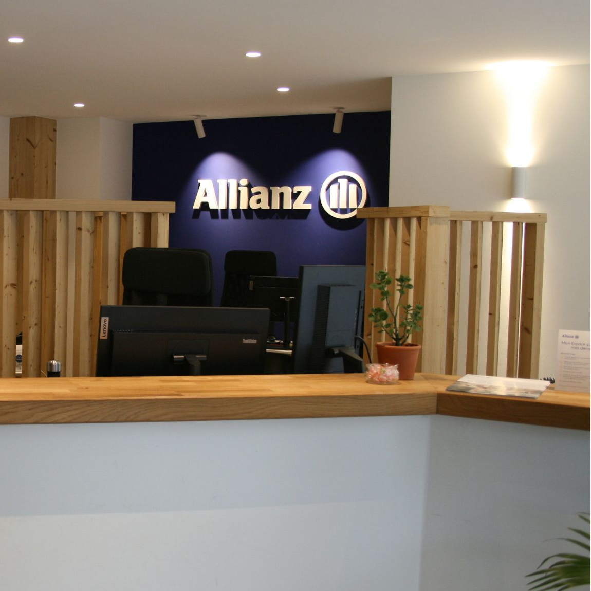 Intérieur de notre agence d’assurance Allianz de Sallanches
