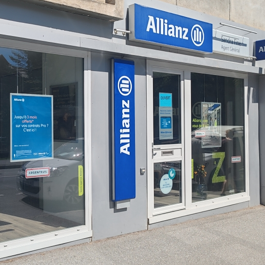 Devanture de notre agence Allianz de Briançon