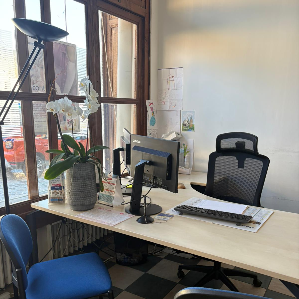 Intérieur de notre agence Allianz de Crécy-sur-Serre