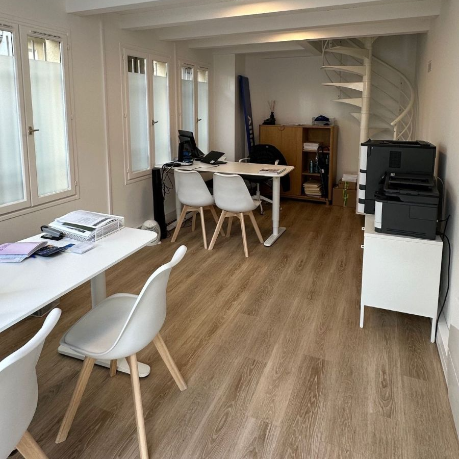Intérieur de l'agence Allianz d'Asnière sur Seine