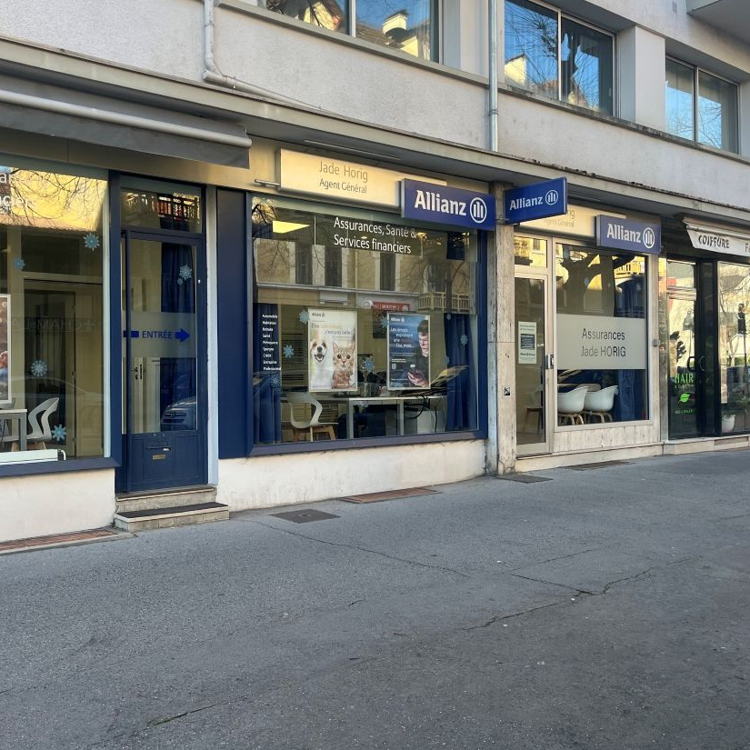 devanture agence annecy courrier
