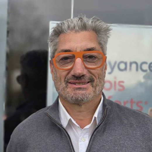 Portrait de l'agent Yves DUVERGER