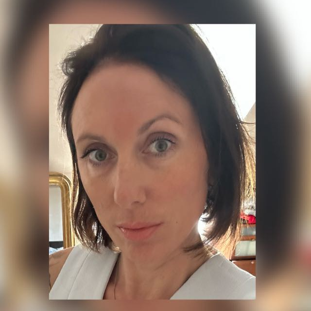 Stéphanie CHARTON