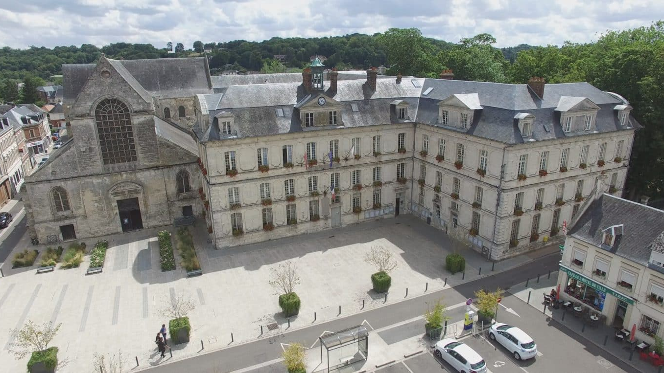 Bernay